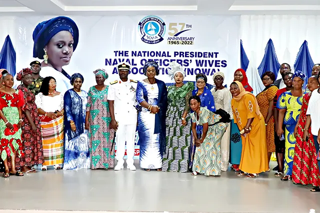 The immediate past President of NOWA, Hajiya Nana Aisha Gambo and past NOWA National Presidents in a group photograph with some widows of deceased Naval Personnel during NOWA A-day out with Widows and Orphans programme in Port Harcourt, Rivers State