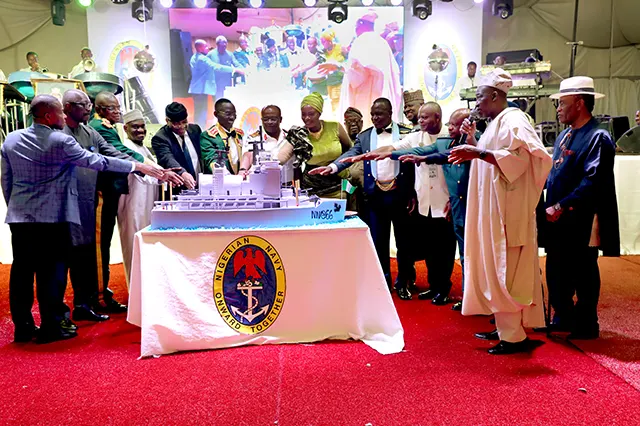 The Immediate Past Chief of Defence staff, Gen LEO Irabor CFR, Past Service Chiefs, Immediate Past President of NOWA, past Chiefs of Naval Staff and other dignitaries cutting the 2022 Navy Week celebration cake